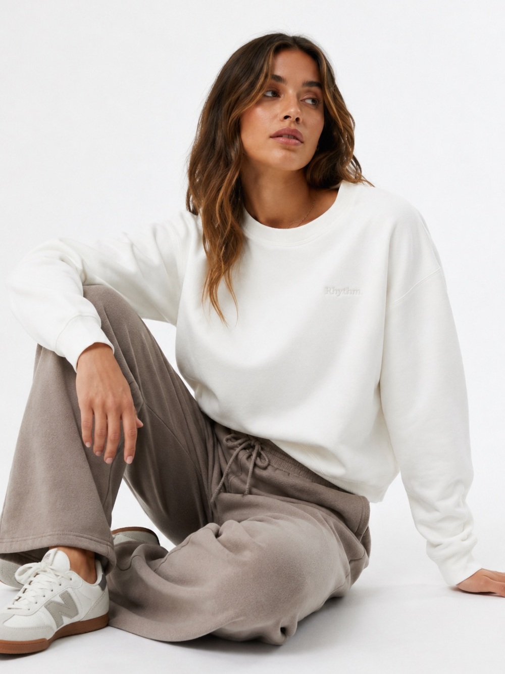 Rhythm Classic Crew Neck White Cozy Fleece Sweatshirt